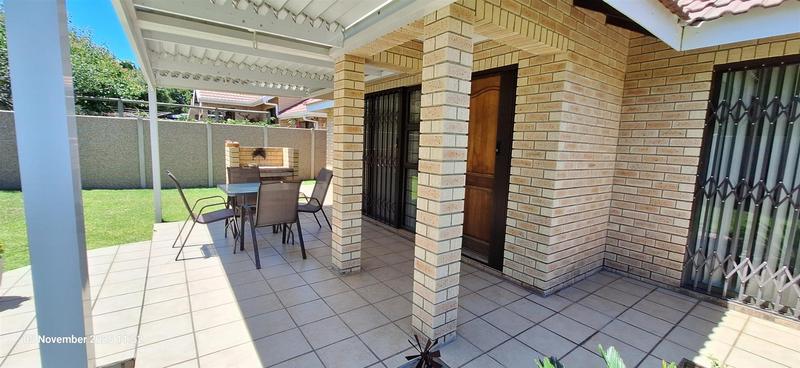 3 Bedroom Property for Sale in Hersham Western Cape